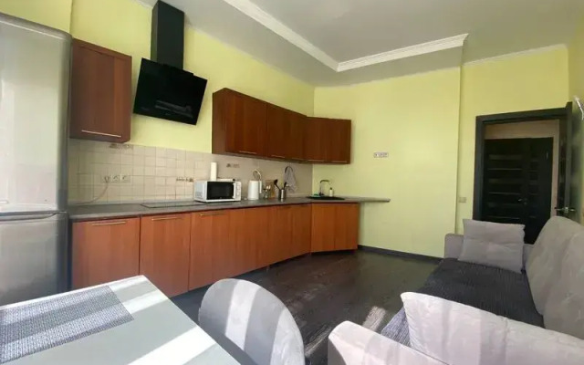 Lee Apartments on 21 Letnaya Street