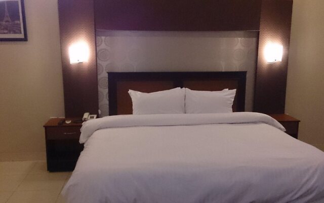 Hotel One Gujrat