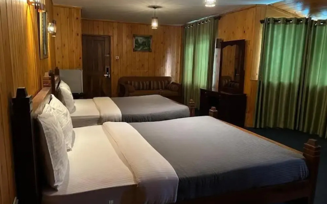 Jaithra Inn