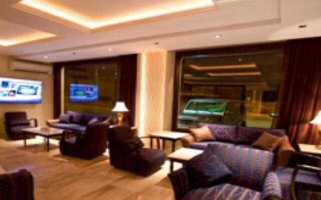 Vera Hotel Apartments