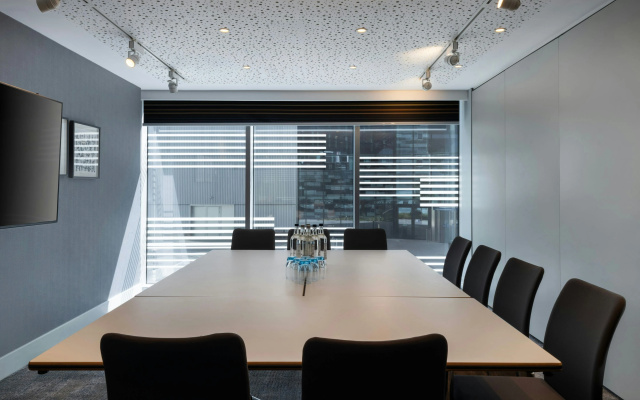 Aloft by Marriott London Excel - Image 3