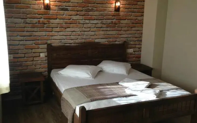 Chetrafilova Guest House
