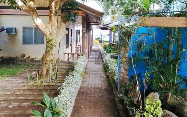 RedDoorz at July's Haven Seaside Pension Camiguin