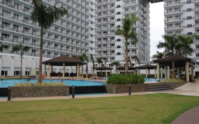 USP Suites at Shell Residences