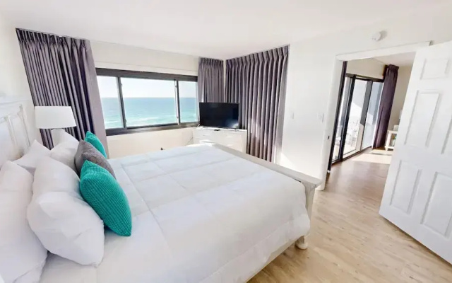 Emerald Towers 904 2 Bedroom Condo