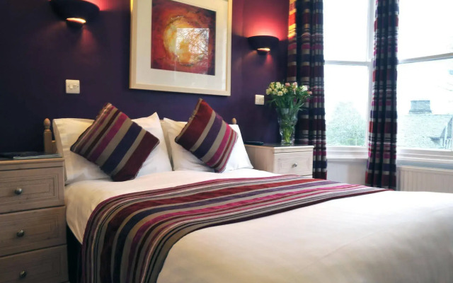 St John's Lodge (incl off-site health club)