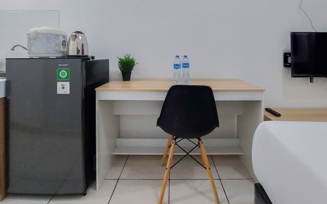 Homey And Elegant Studio Apartment M-Town Residence