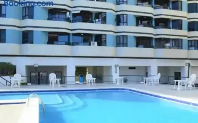 Condomínio Edifício Barra Tropical Residence