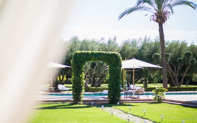 "luxury Services In This Beautiful Villa In Marrakech"
