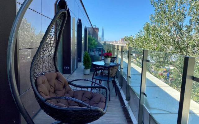 MyHomeYourHome на Савушкина 104