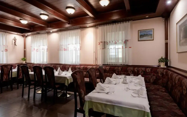 Hotel Florjanckov Hram