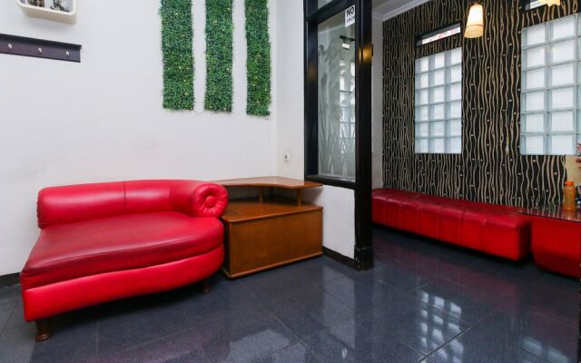 Airy Gatot Subroto 194 Bandung