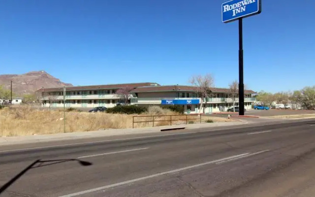 Rodeway Inn