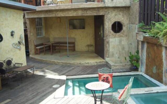 One32 Guesthouse Paradise