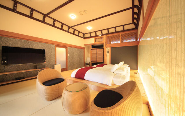 Fuji Onsenji Yumedono Hotel