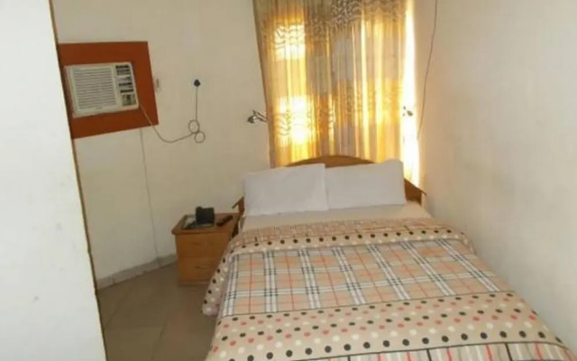 Bahamas Hotels International