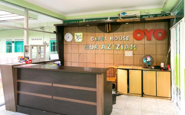 OYO 754 Nur Aziziah Guest House
