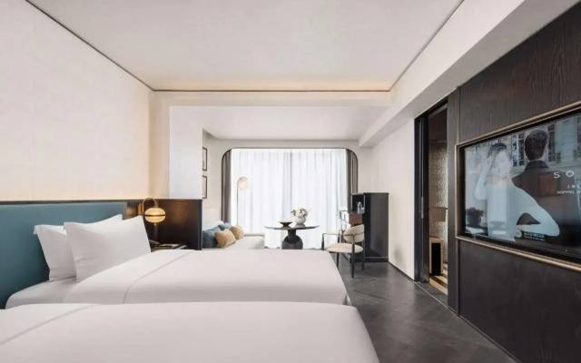Sofitel Shanghai North Bund
