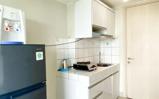 Modern Look Studio At Springlake Summarecon Bekasi Apartment