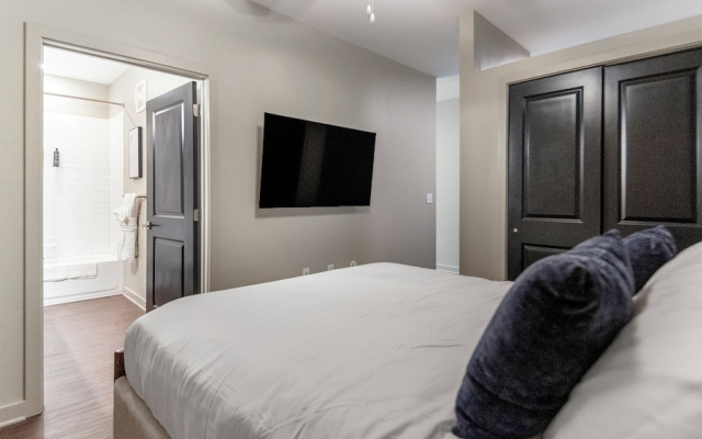 Landing Furnished Apartments near Medical District