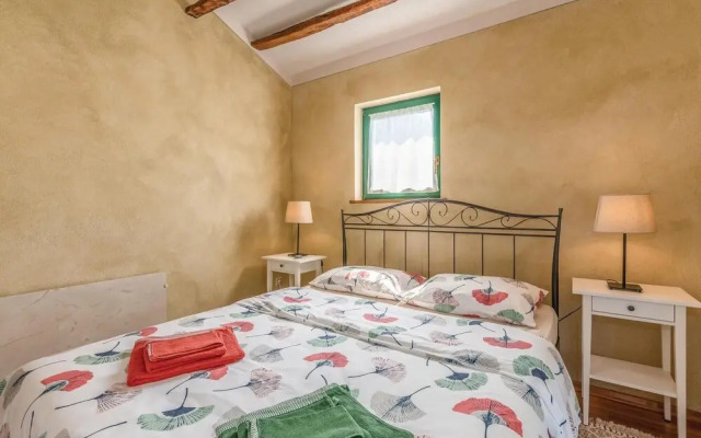 Amazing Home in Malinska With Wifi and 2 Bedrooms