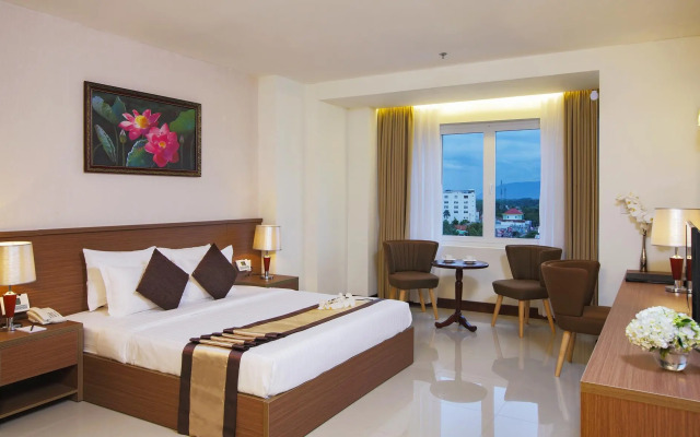 Sunrise Hotel