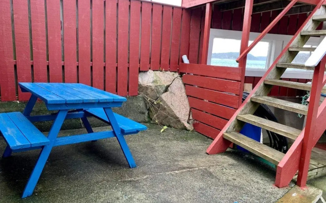 6 Person Holiday Home in Brandasund