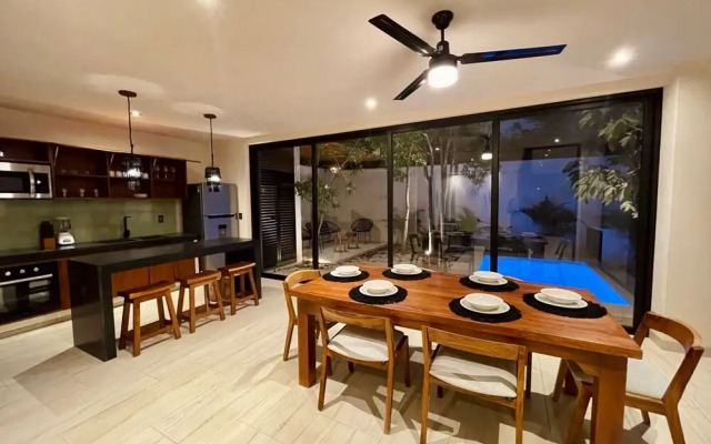 Jungle House By Lockey