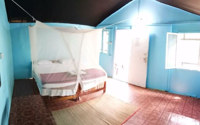 Secret Beach Bungalows