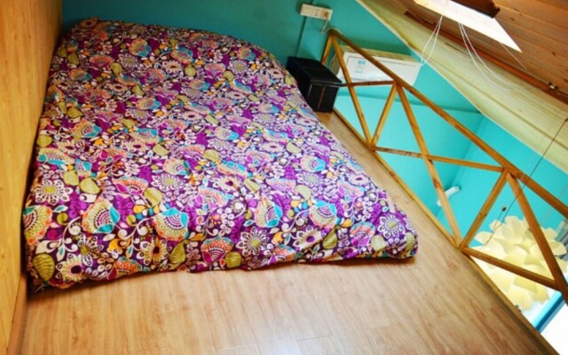 Sharemood Guest House