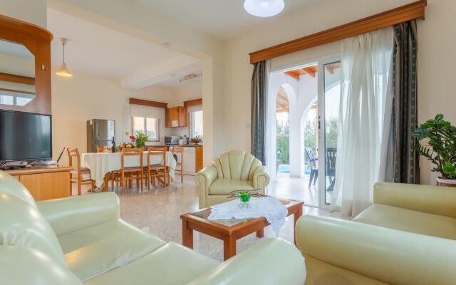 Argaka Sun Villa Tria Large Private Pool Walk to Beach Sea Views A C Wifi - 3271