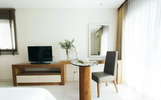 Thomson Hotel Huamark