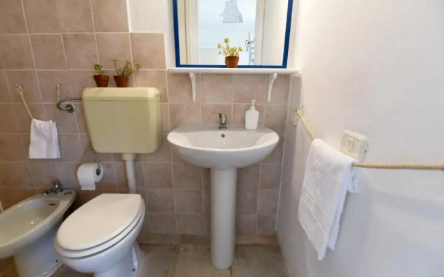 Leuca Cliff Houses by WowHomes