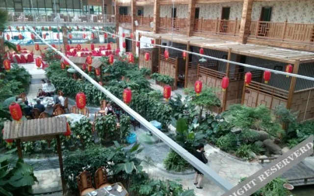 Coral Mountain Resort Tonglu