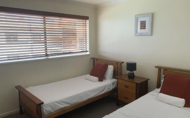 Marcoola Beach Resort – Guest Rooms – Marcoola