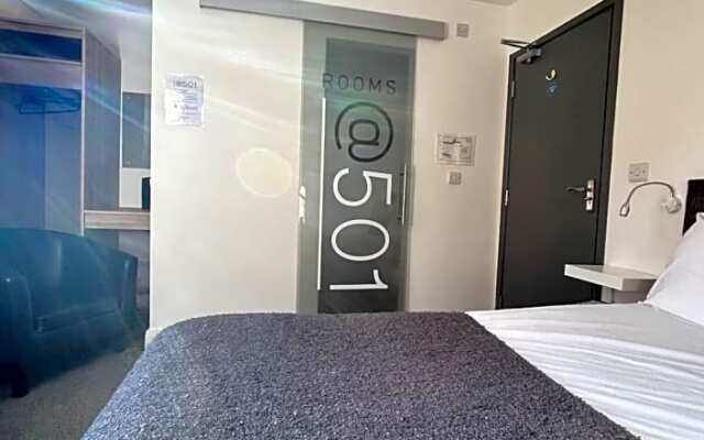 OYO Rooms Kingswood