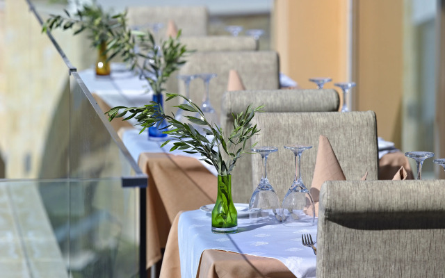 Filion Suites Resort & Spa