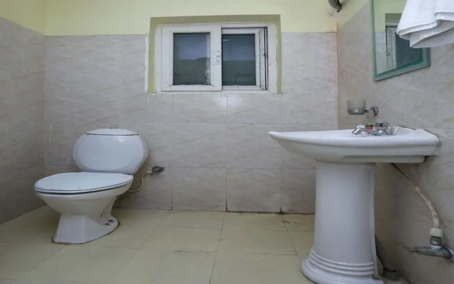 OYO 11488 Hotel Subham Palace