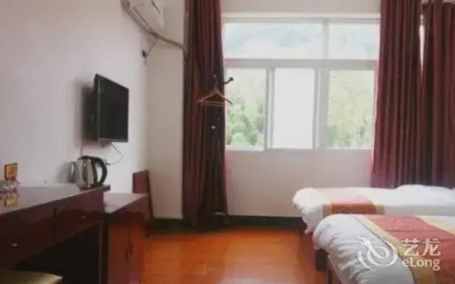 Chenghui Hotel