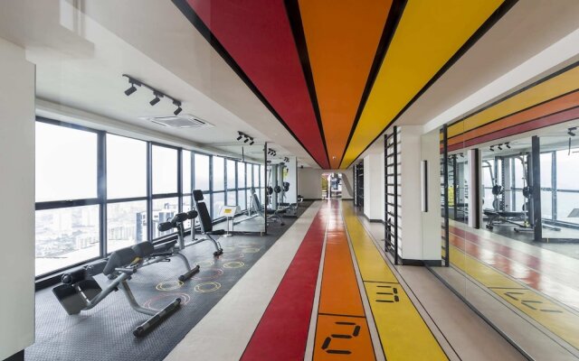 New! Contemporary 1BR Apartment @ Near Klcc