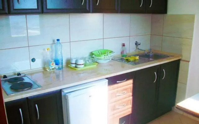 Hoxha rooms