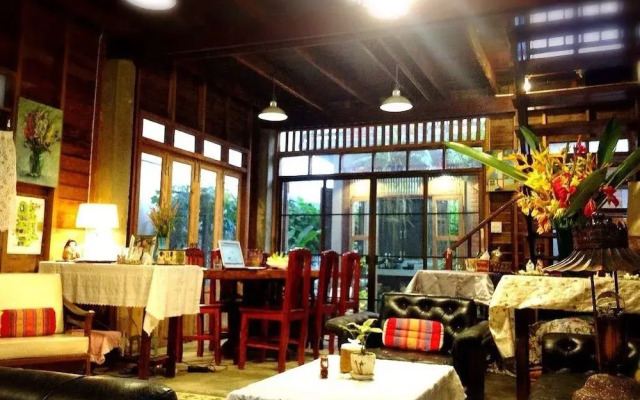 Baan Somlim Homestay - Hostel