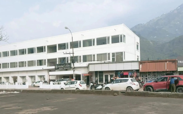 OYO 76836 Hotel Meridian