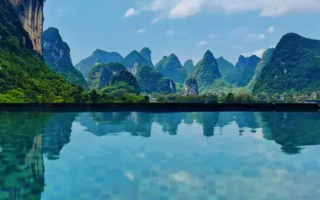 Lanshan Wangyue Homestay (Yangshuo Shili Gallery Store)