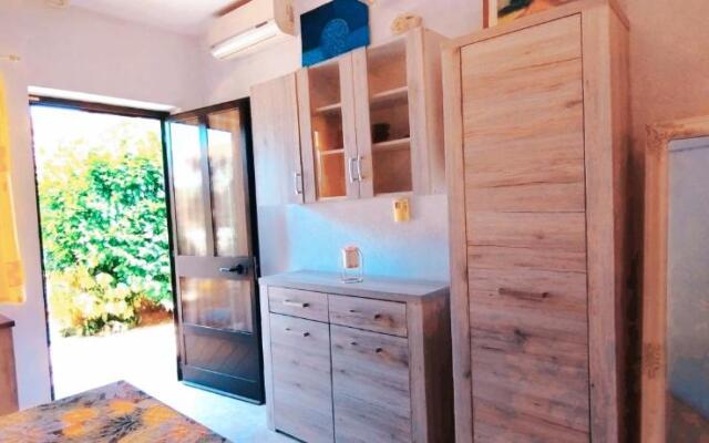 Studio Apartment Dante