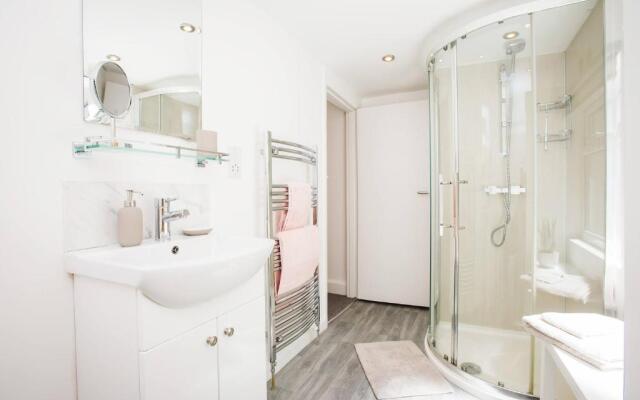Victoria Apartment 1