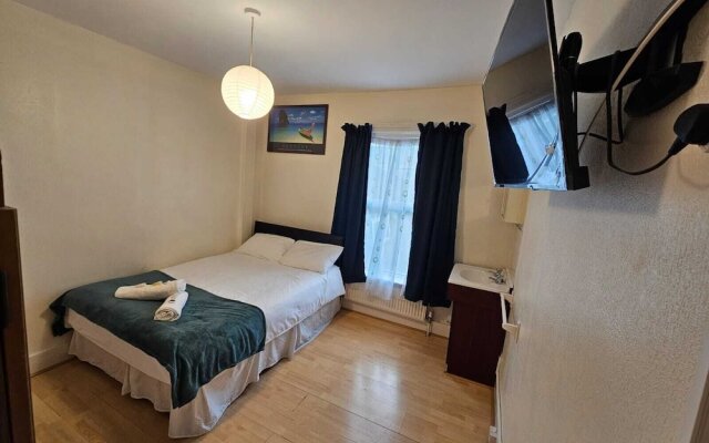 Bruce Rooms