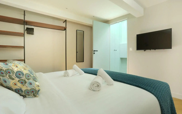 New and Lovely apartment center of Paris (Cléry)
