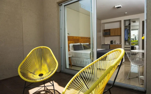 Lemon apartments