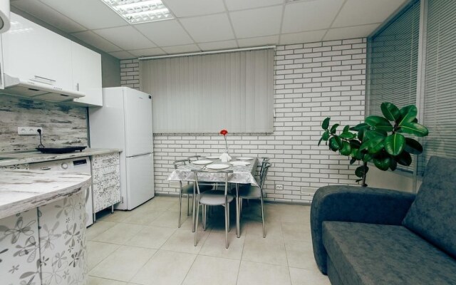 Leader Hostel